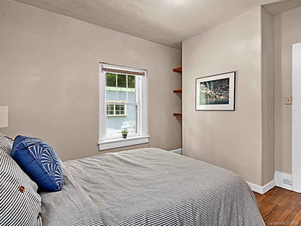 125 Naples Road Asheville, NC 28804 - Photo 15 of 25 Gallery Image 15