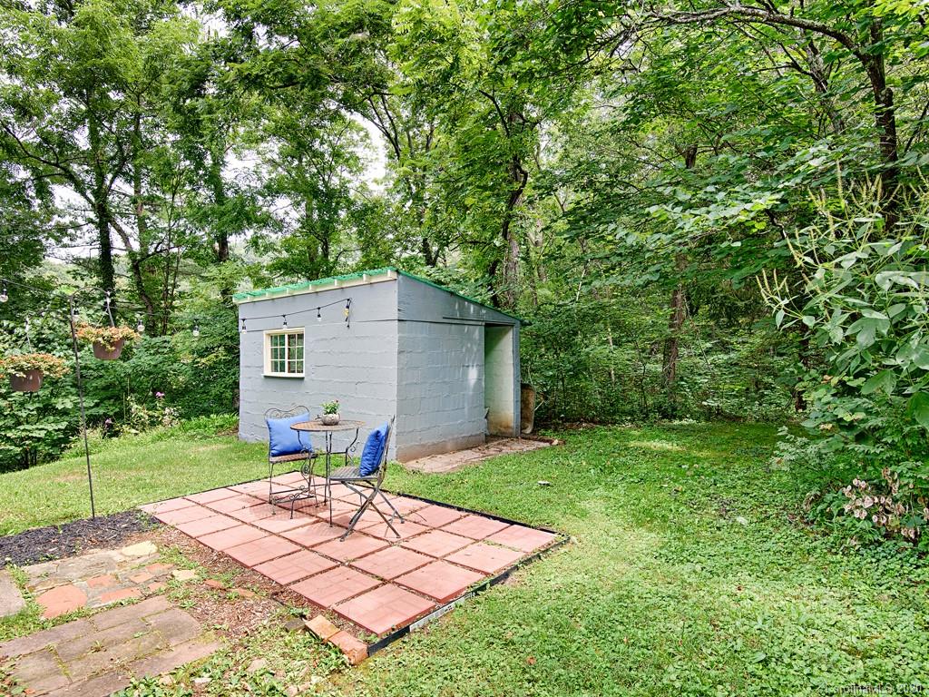 125 Naples Road Asheville, NC 28804 - Photo 21 of 25 Gallery Image 21
