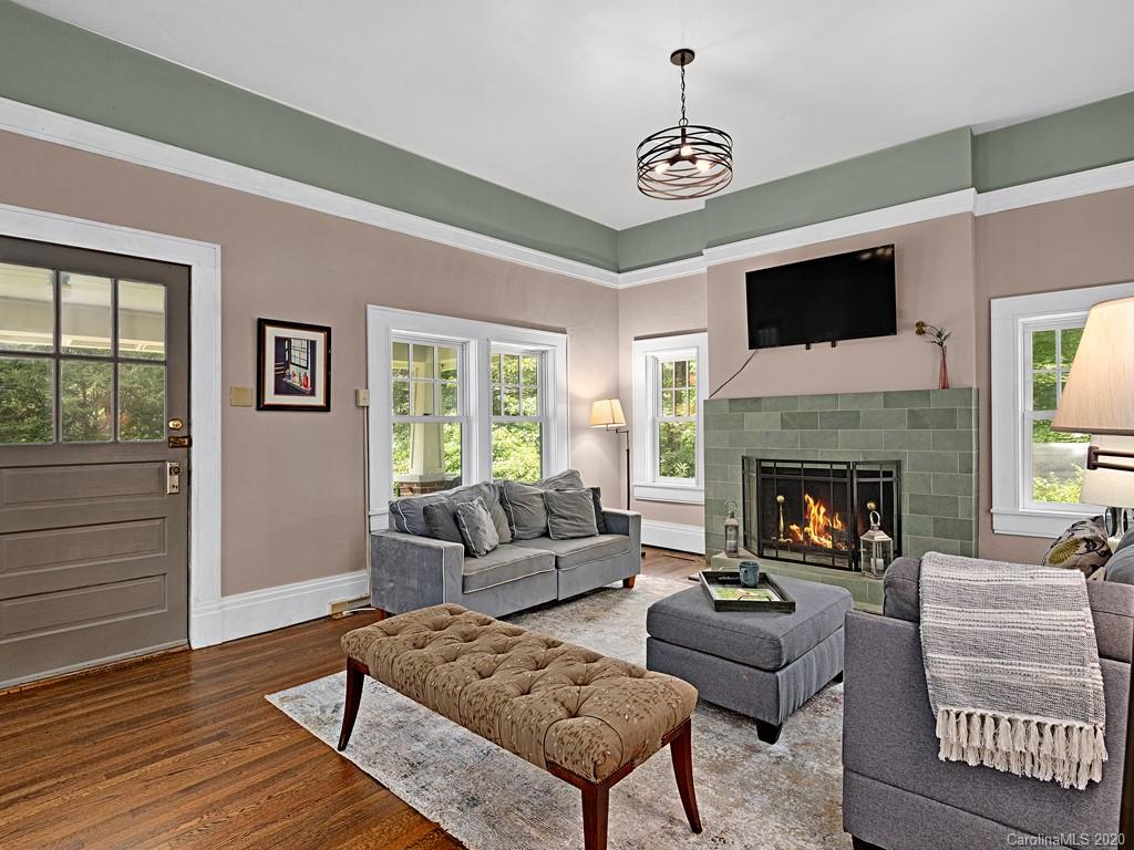 125 Naples Road Asheville, NC 28804 - Photo 5 of 25 Gallery Image 5