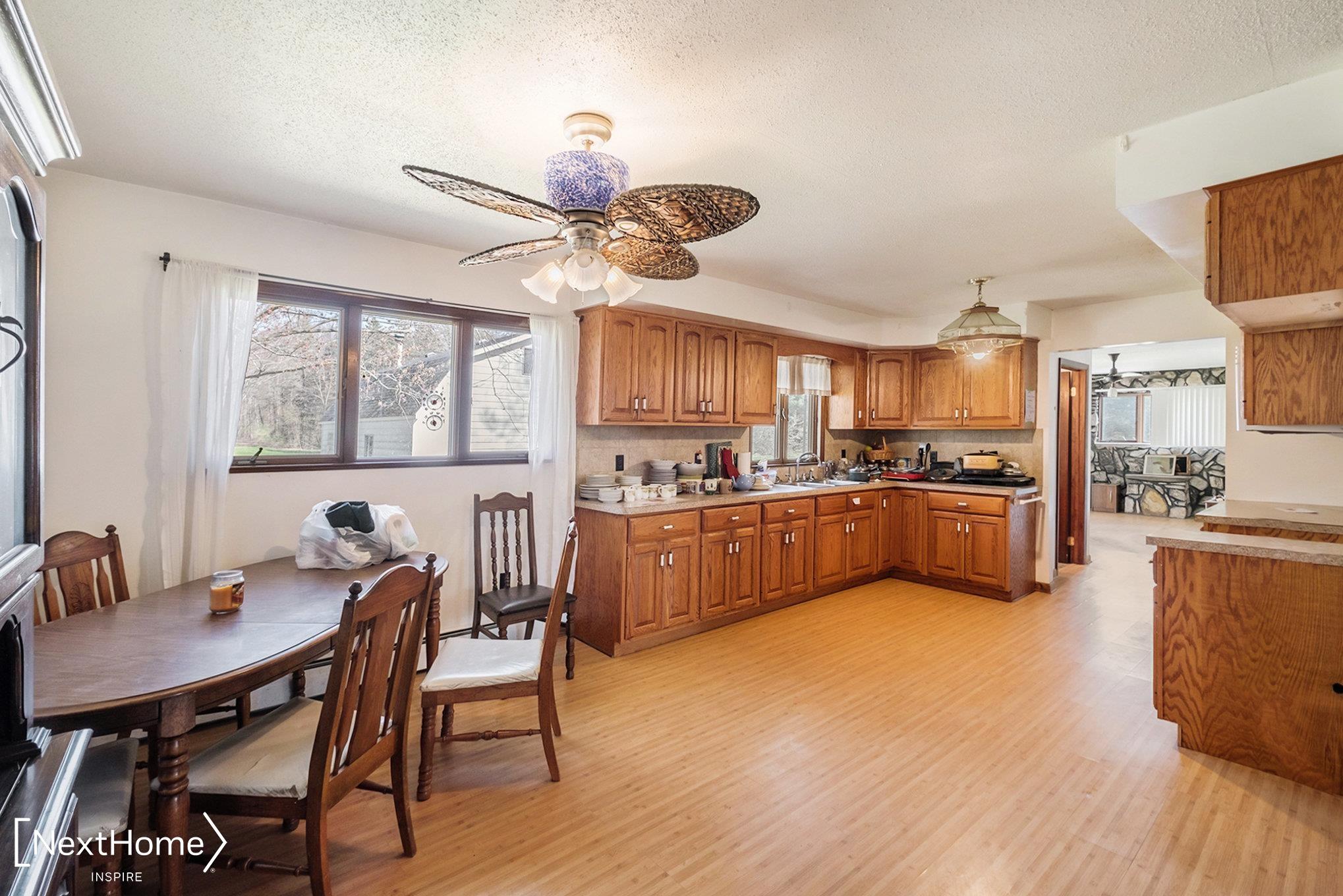 11655 Maple Road Birch Run, MI 48415 - Photo 15 of 40