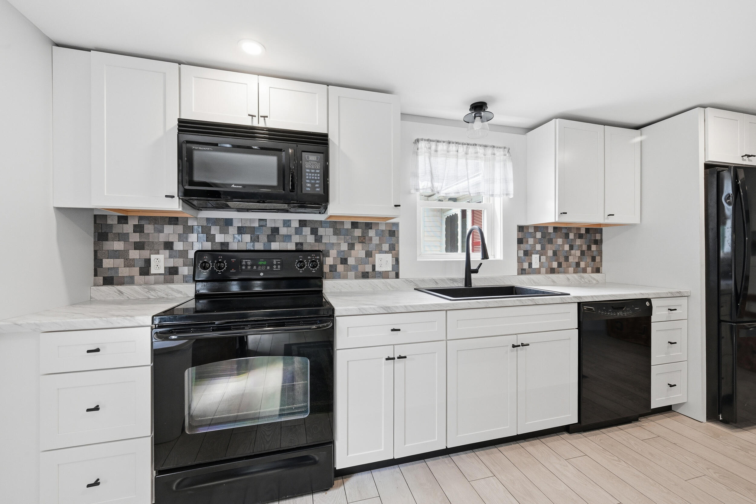 16 East Neck Road Nobleboro, ME 04555 - Photo 16 of 54 254-lp-118