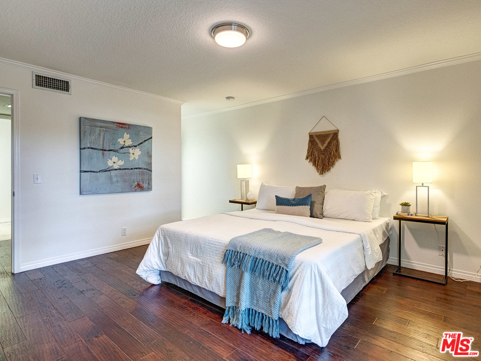 8512 Tuscany Avenue, Unit 303 Playa del Rey, CA 90293 - Photo 16 of 29