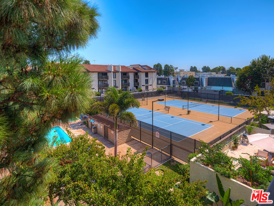 8512 Tuscany Avenue, Unit 303 Playa del Rey, CA 90293 - Photo 27 of 29