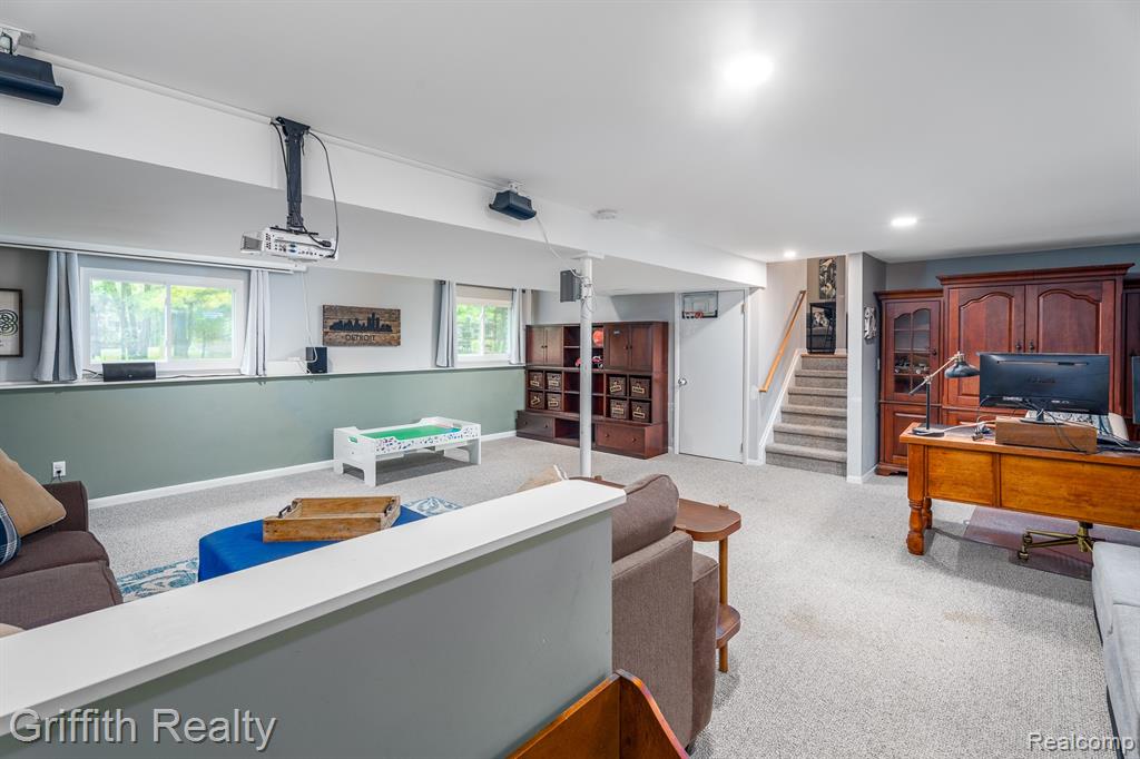 13557 Dunham Road Hartland, MI 48353 - Photo 23 of 29 Gallery Image 23