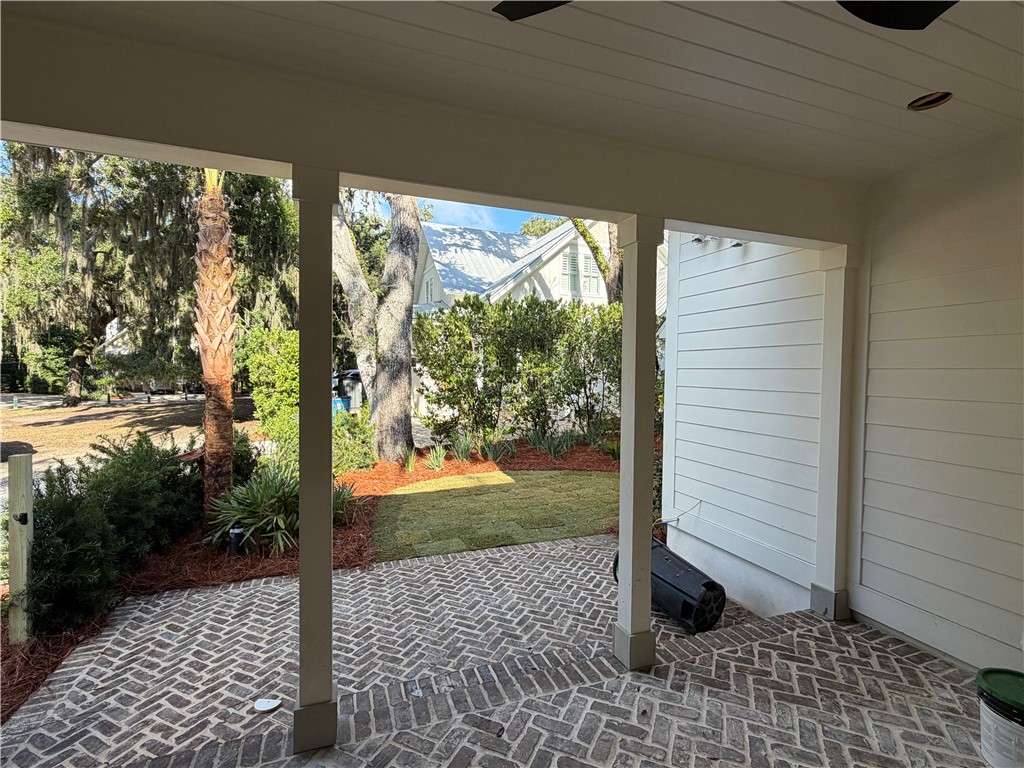 1035 Village Oaks Lane St. Simons Island, GA 31522 - Photo 8 of 12