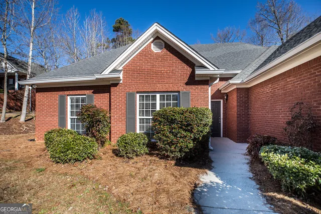 $2,250 | 205 Charleston Avenue, Bremen, GA 30110