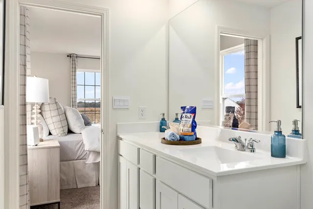 $350,990 | 1431 Oakfield Lane, Pingree Grove, IL 60140