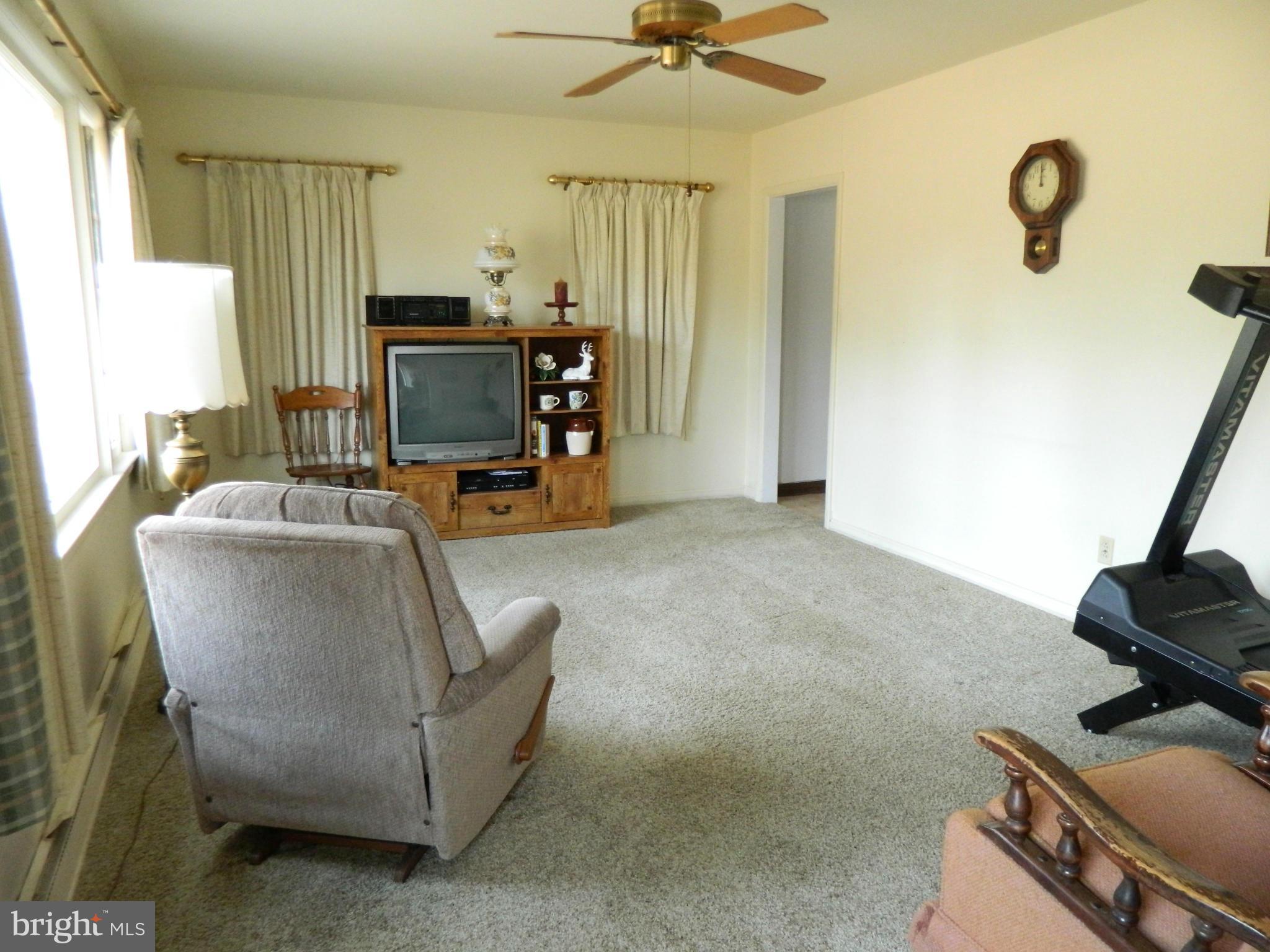21877 Point Lookout Road Leonardtown, MD 20650 - Photo 14 of 19 Family Room