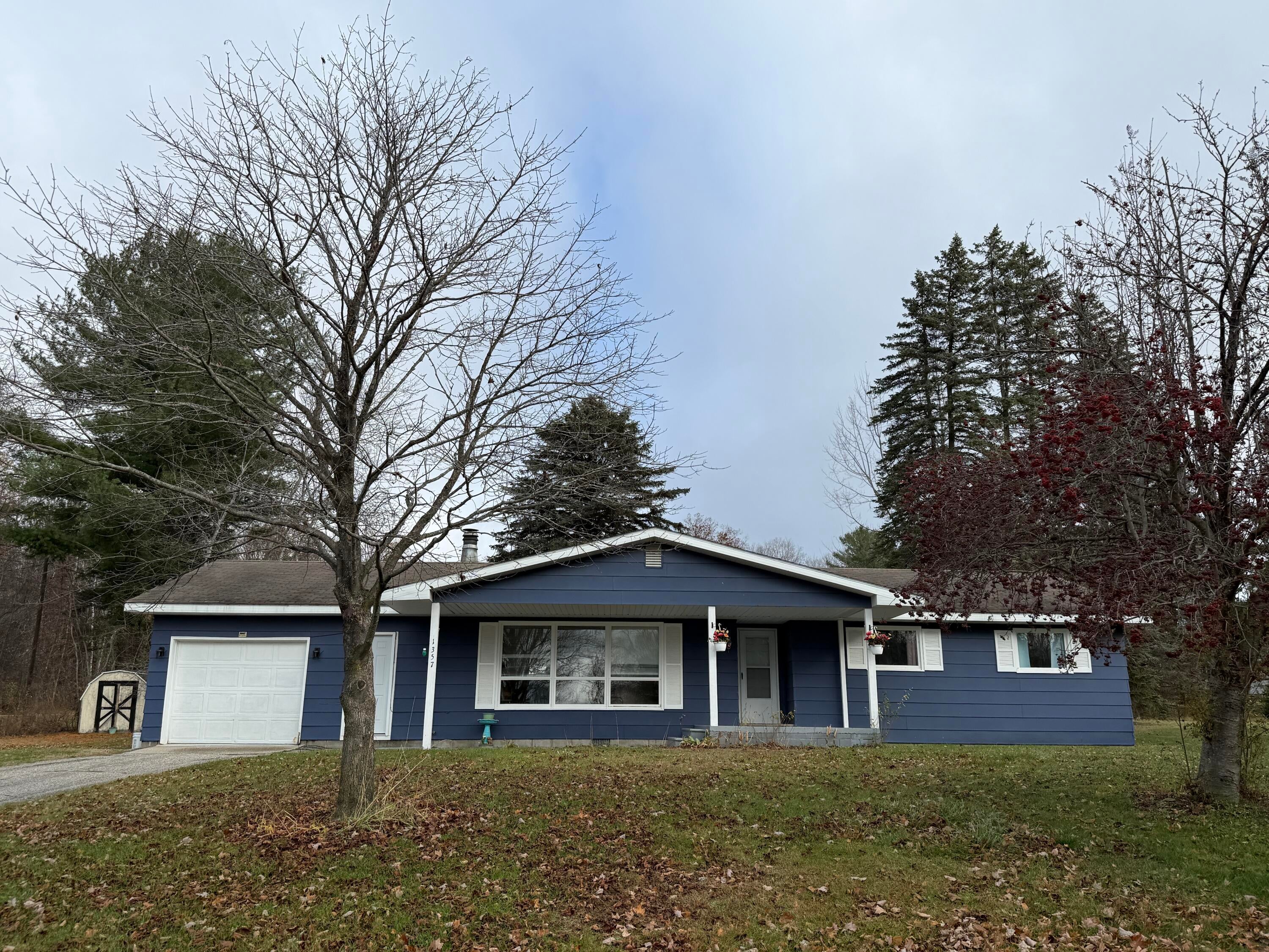 1357 Sharon Lane Cheboygan, MI 49721 - Photo 1 of 11 Gallery Image 1