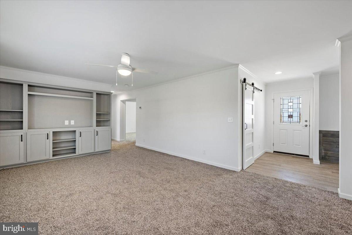 1412 Heytesbury Road Walnutport, PA 18088 - Photo 26 of 39 an empty room with closet and windows