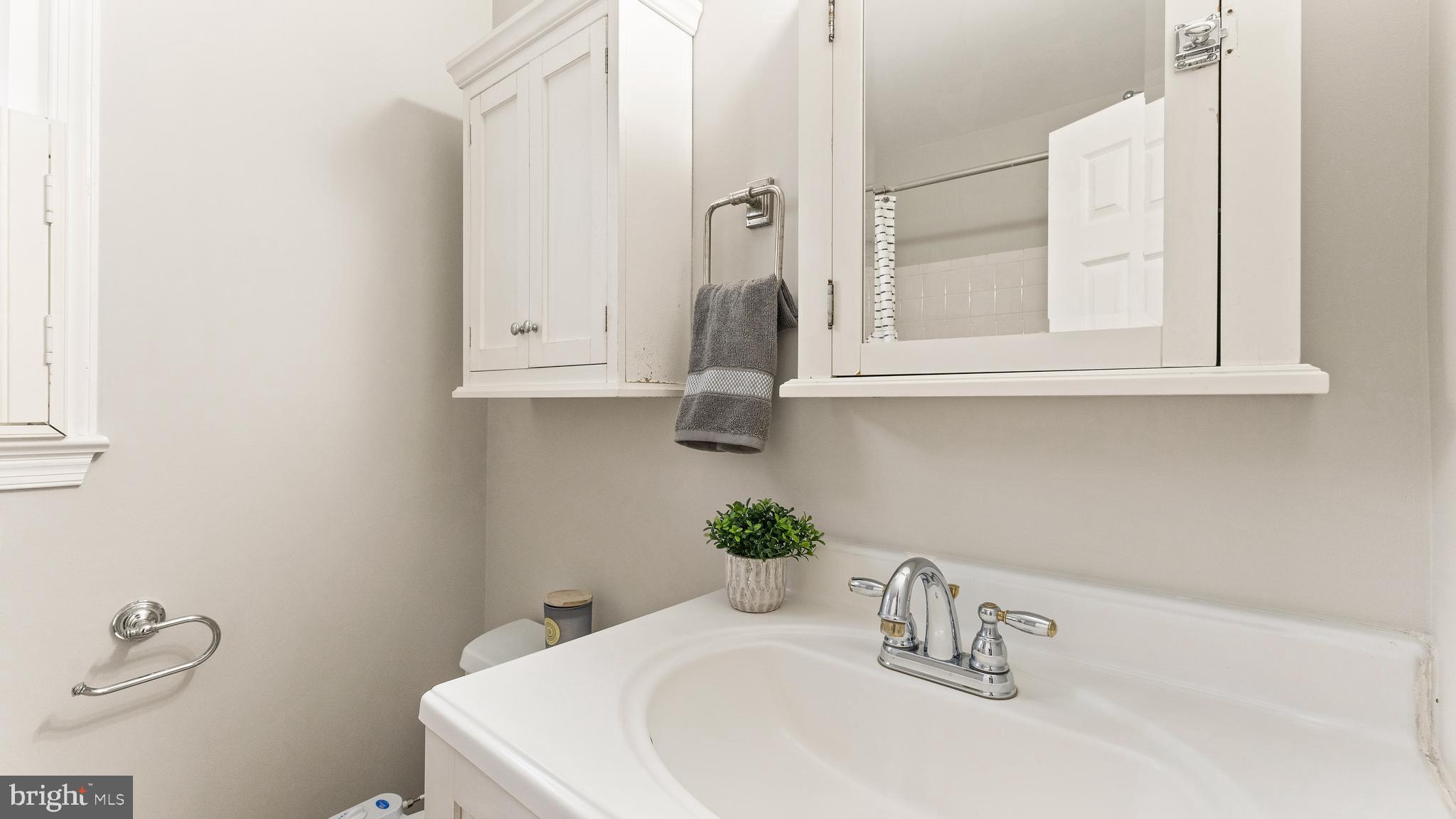 11676 Stockbridge Lane Reston, VA 20194 - Photo 33 of 39
