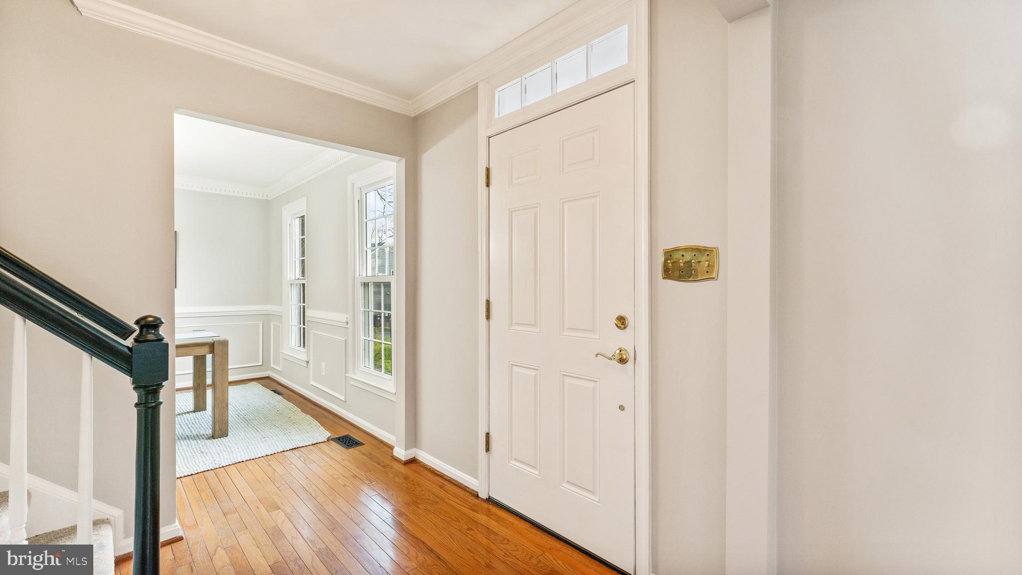 11676 Stockbridge Lane Reston, VA 20194 - Photo 7 of 39