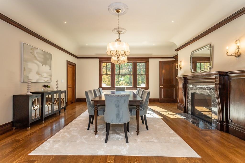 152 Suffolk Road Newton, MA 02467 - Photo 7 of 15