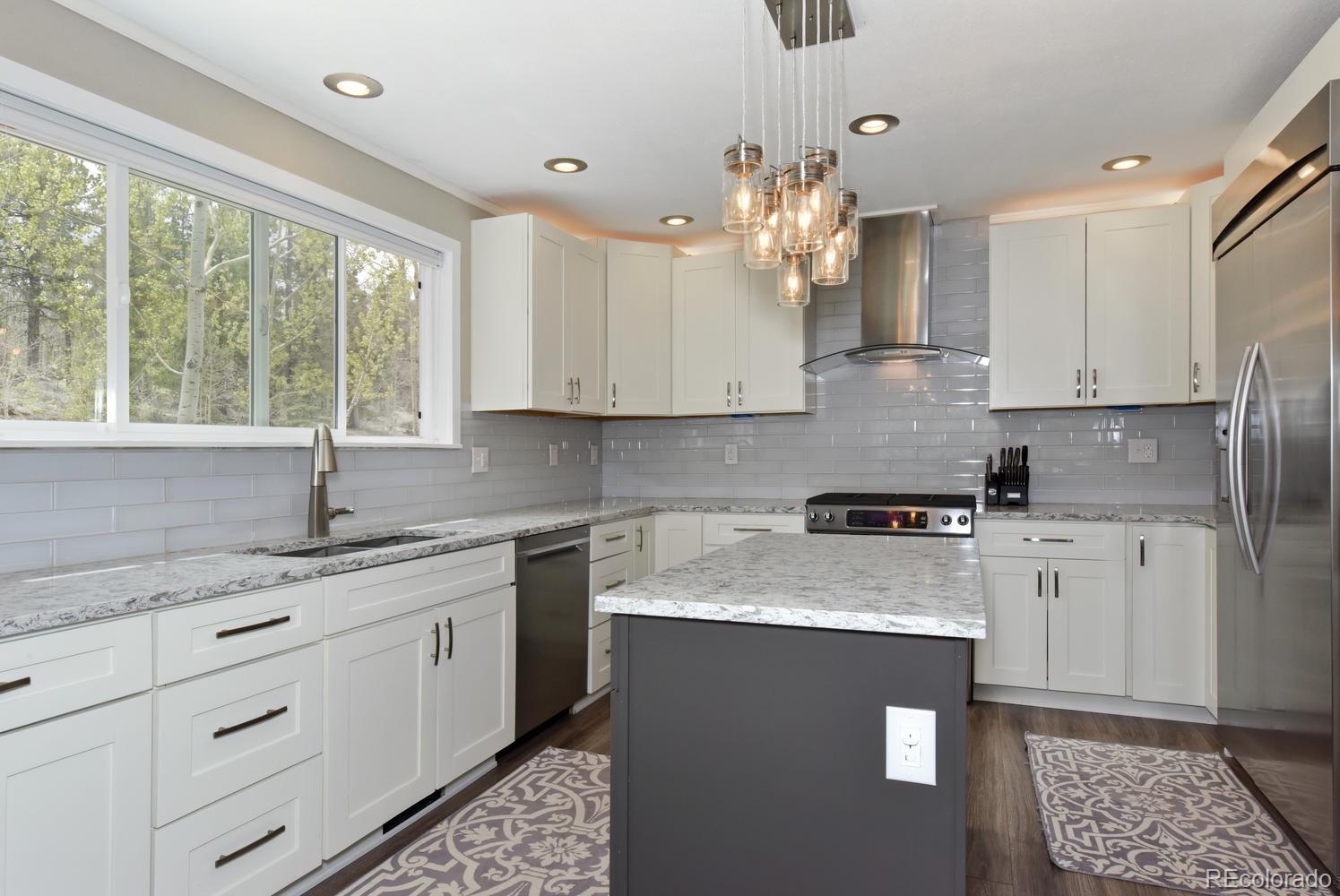 149 Ronnie Road Golden, CO 80403 - Photo 8 of 30 Gallery Image 8