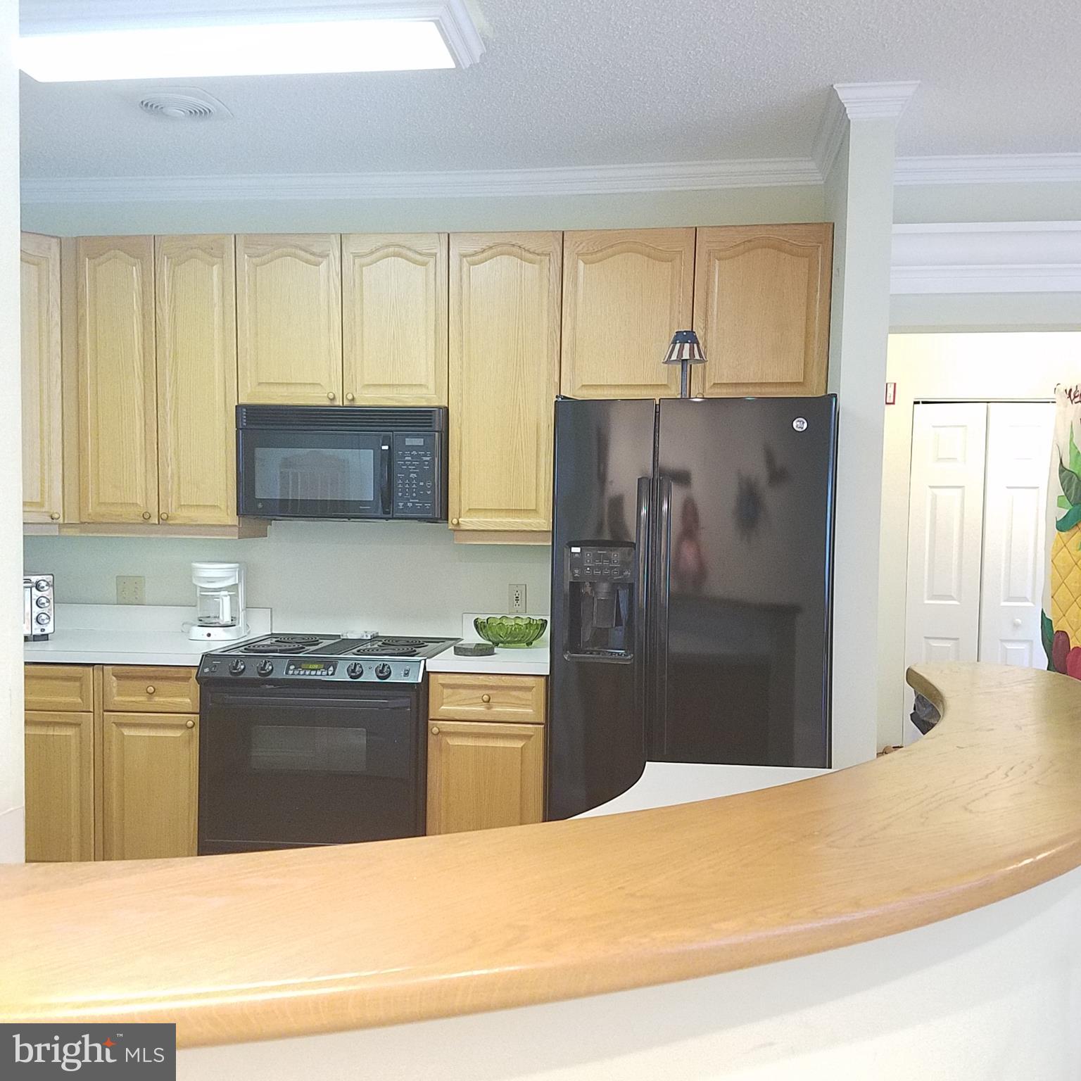526 Runabout Loop Solomons, MD 20688 - Photo 10 of 33 Kitchen