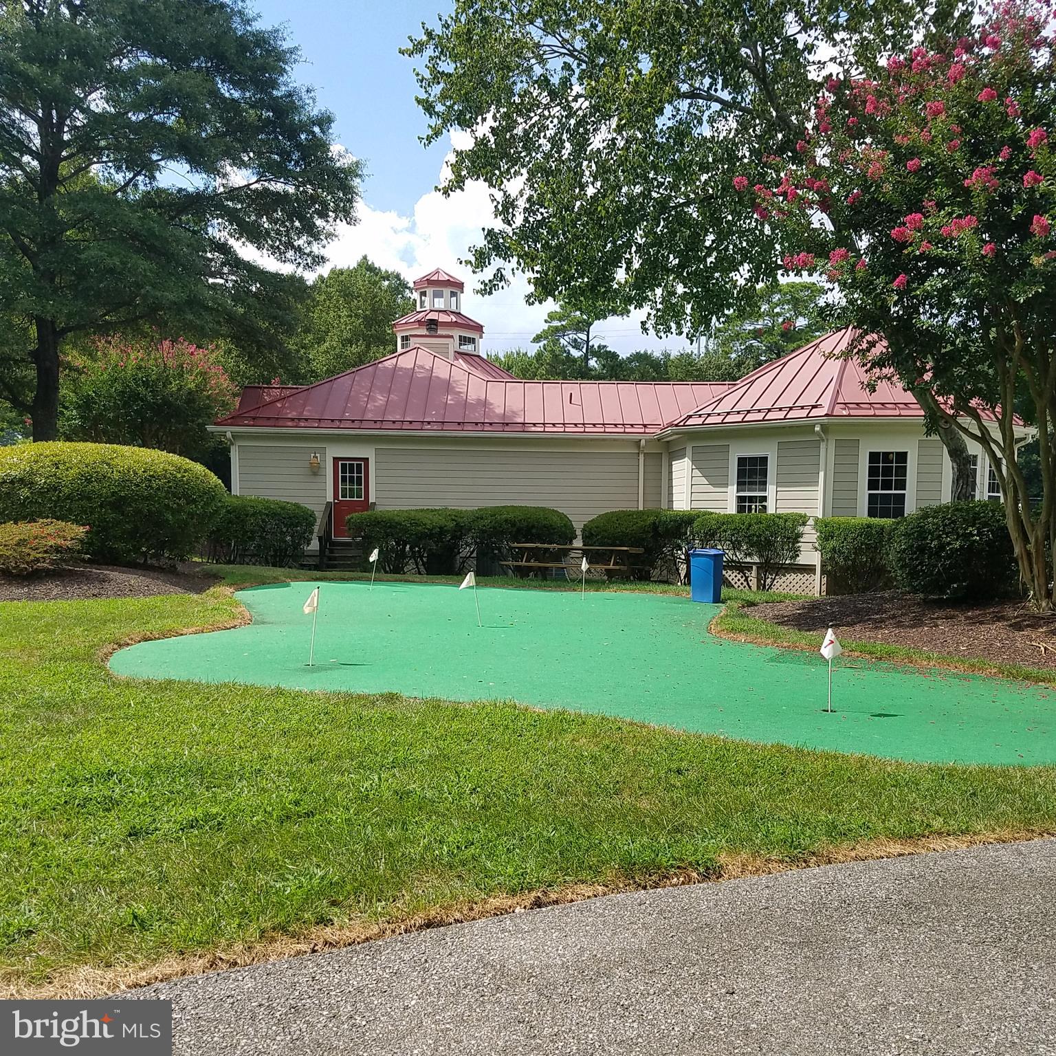 526 Runabout Loop Solomons, MD 20688 - Photo 32 of 33 Putting Green