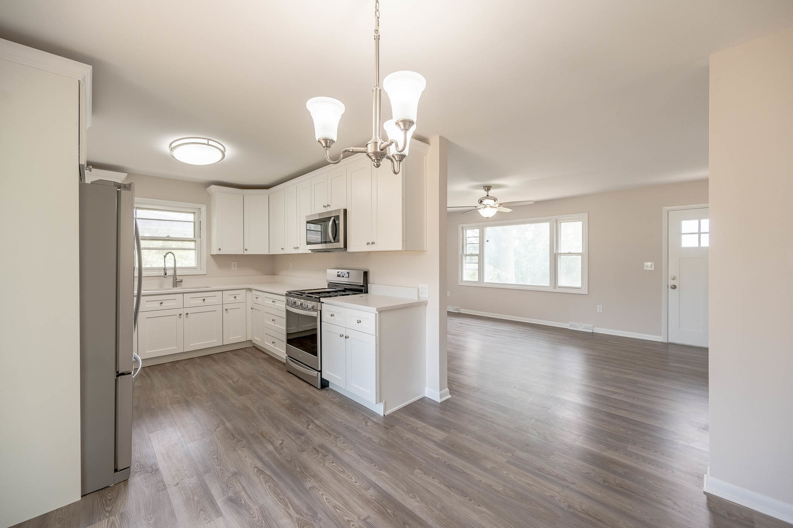 2311 Delaney Road New Lenox, IL 60451 - Photo 5 of 14 Gallery Image 5