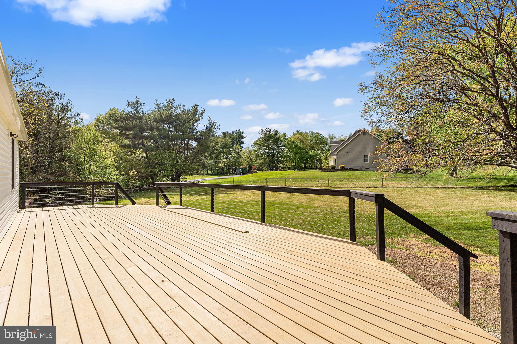 39 Holly Lane Pilesgrove, NJ 08098 - Photo 4 of 25