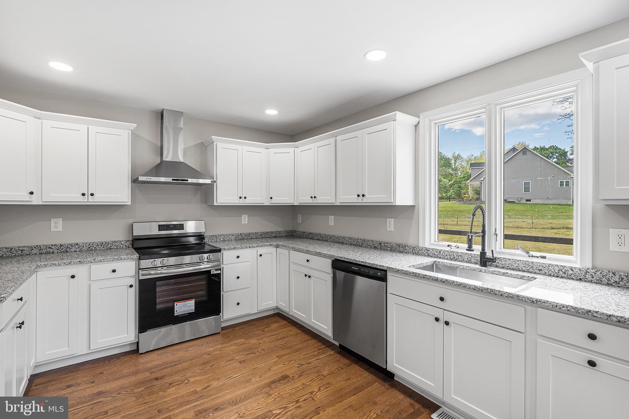 39 Holly Lane Pilesgrove, NJ 08098 - Photo 9 of 25