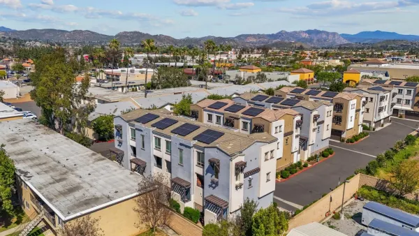 $674,999 | 8850 Olive Lane, Unit 16, Santee, CA 92071