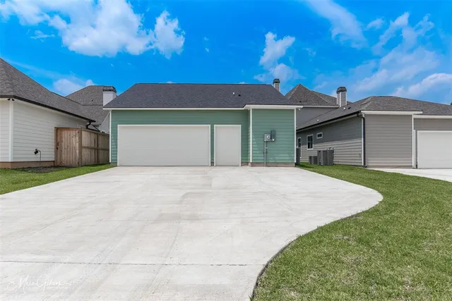 $607,700 | 2129 Pecan Sq Avenue, Shreveport, LA 71106