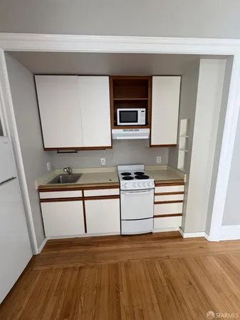 $3,395 | 236 A Clinton Park, San Francisco, CA 94103