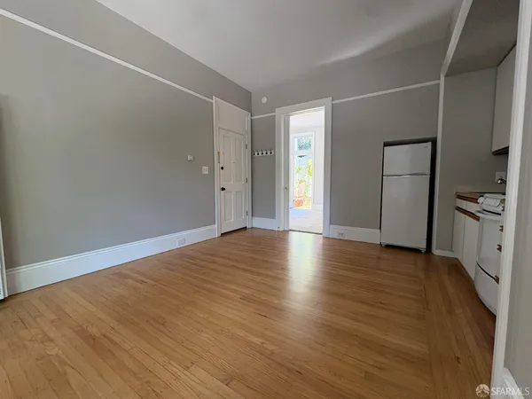 $3,395 | 236 A Clinton Park, San Francisco, CA 94103