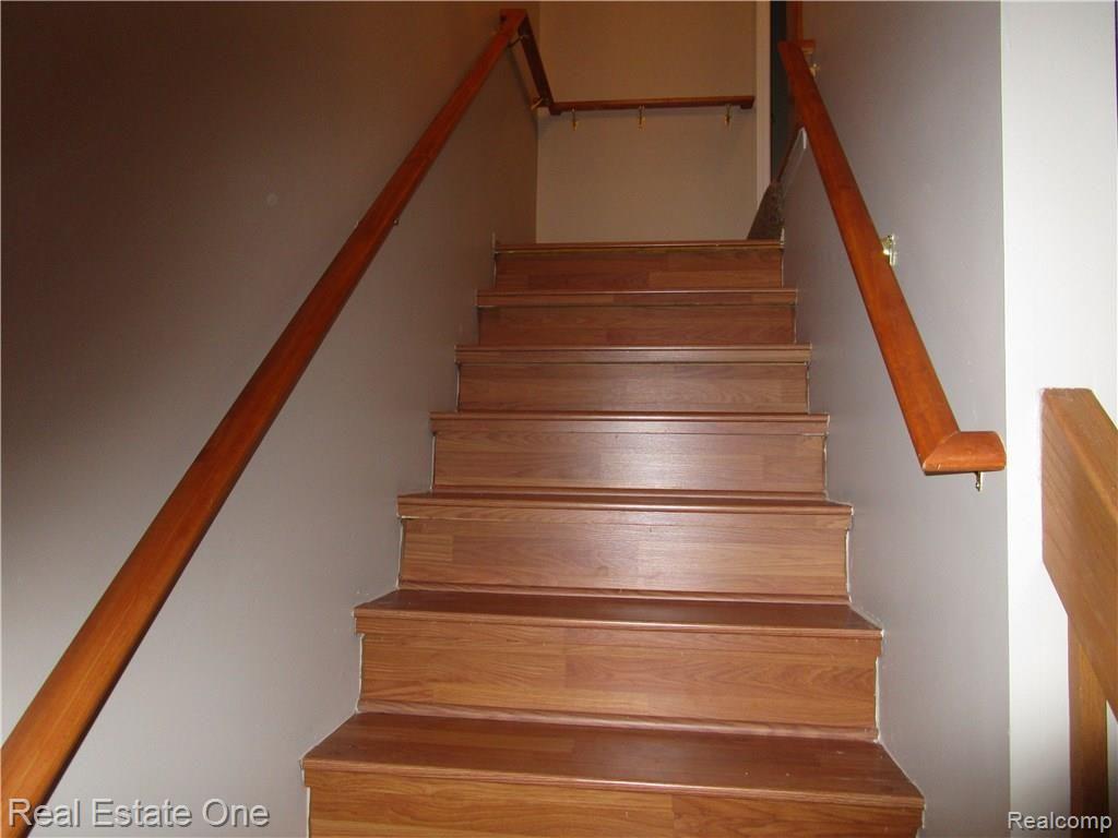 130 Pine Tree Ridge, Unit 50 Waterford, MI 48327 - Photo 15 of 22