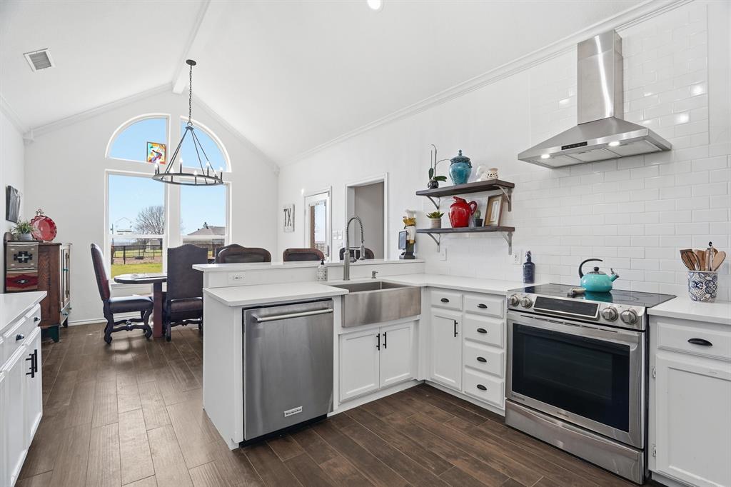 333 Meadow Crest Road Fort Worth, TX 76108 - Photo 12 of 32