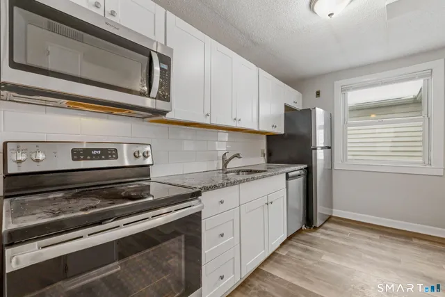 $2,350 | 3 New Hampshire Drive, New Britain, CT 06052