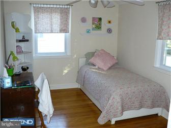 412 Earlington Road Havertown, PA 19083 - Photo 9 of 12 Bedroom 2