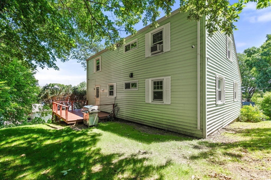 100 Shirley Road Waltham, MA 02452 - Photo 11 of 33