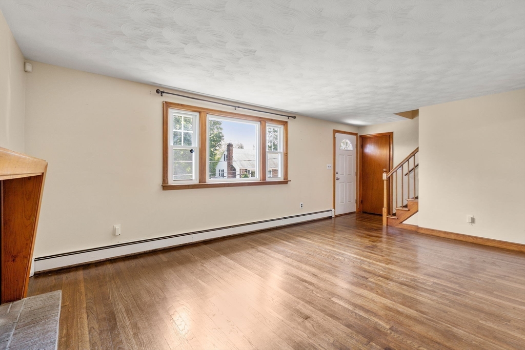 100 Shirley Road Waltham, MA 02452 - Photo 14 of 33