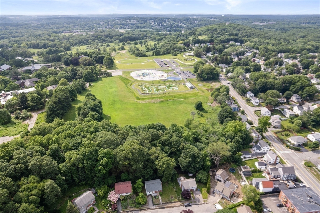 100 Shirley Road Waltham, MA 02452 - Photo 29 of 33