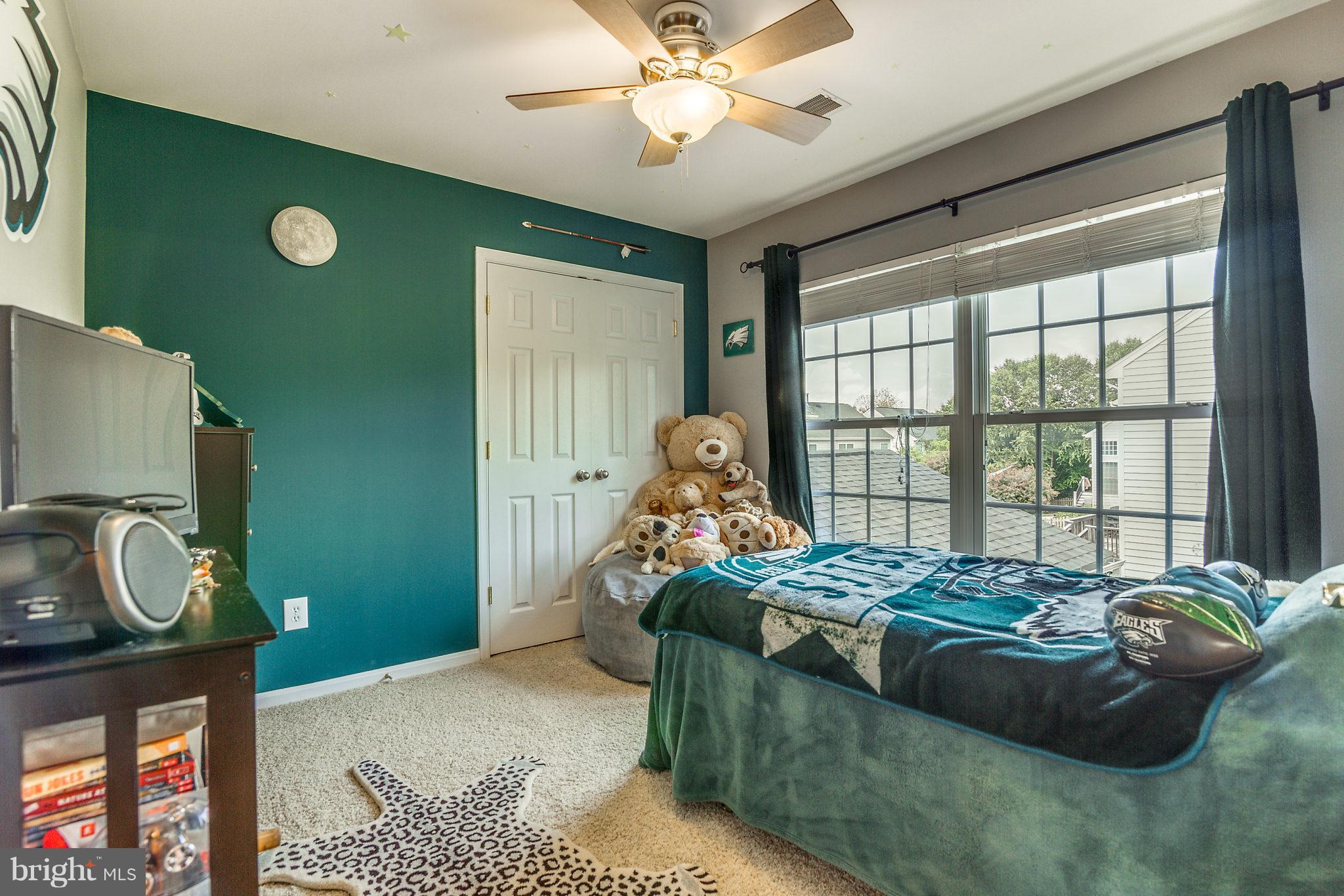 24806 Prairie Grass Drive Aldie, VA 20105 - Photo 22 of 30 a bedroom with a bed and a window