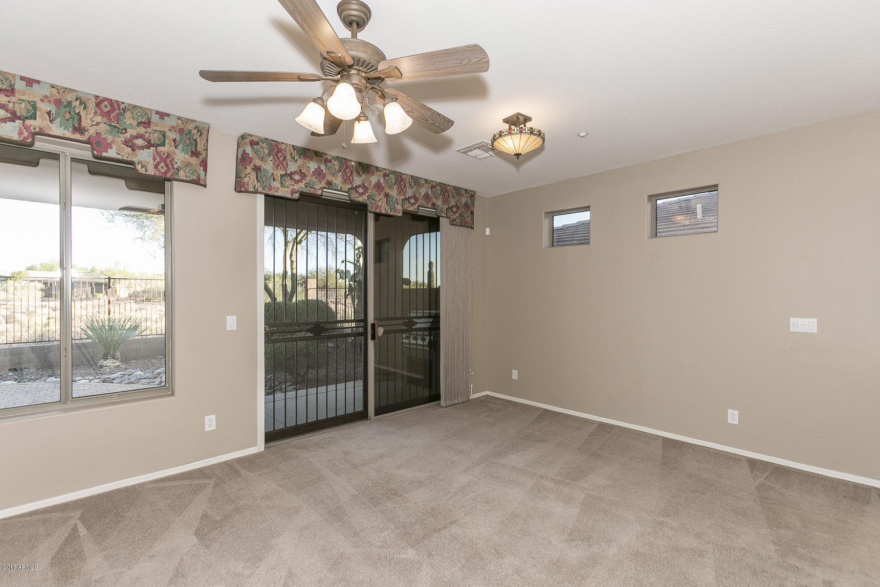 41621 North Cedar Chase Road Anthem, AZ 85086 - Photo 13 of 51 Dining Room