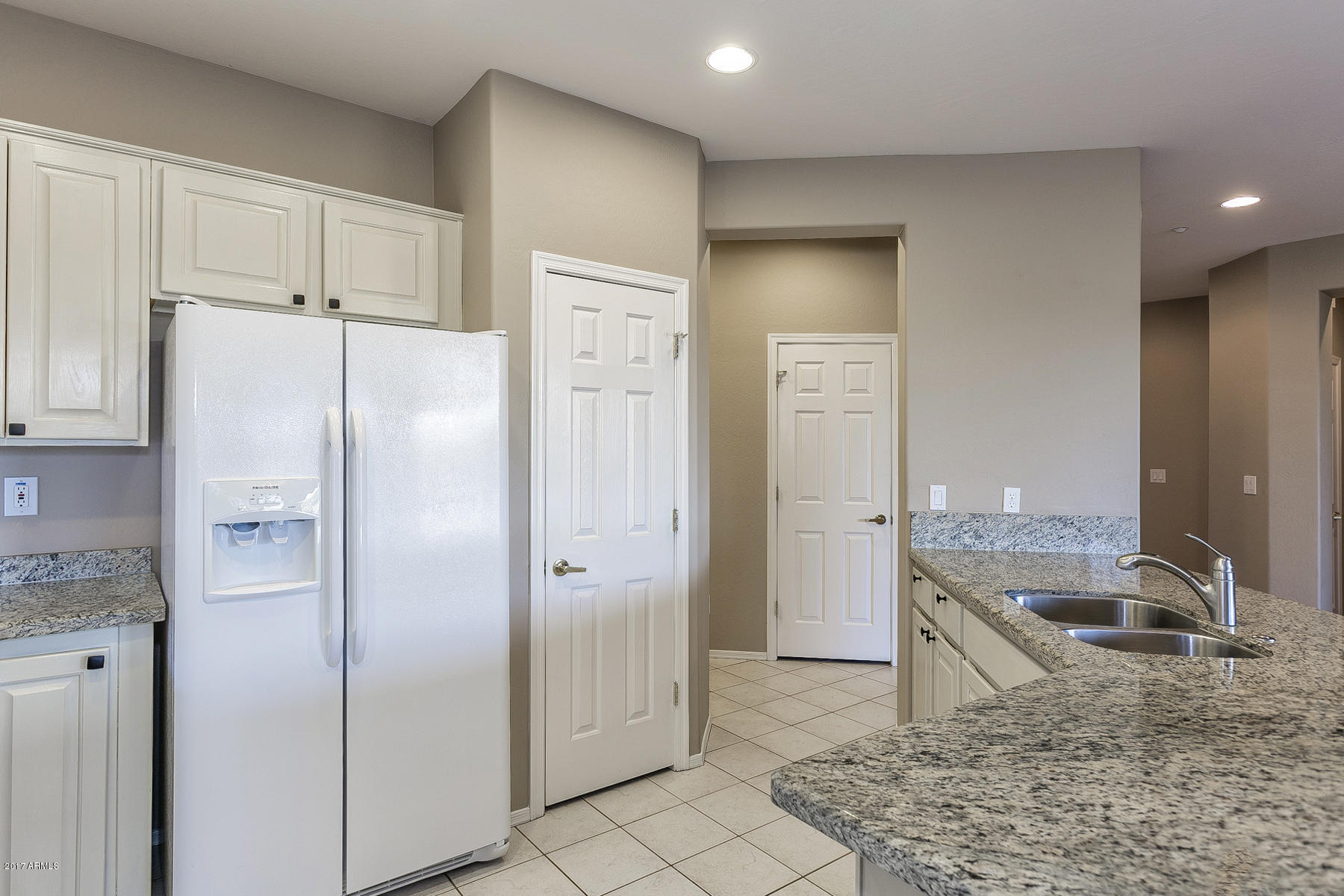 41621 North Cedar Chase Road Anthem, AZ 85086 - Photo 10 of 51 Kitchen E