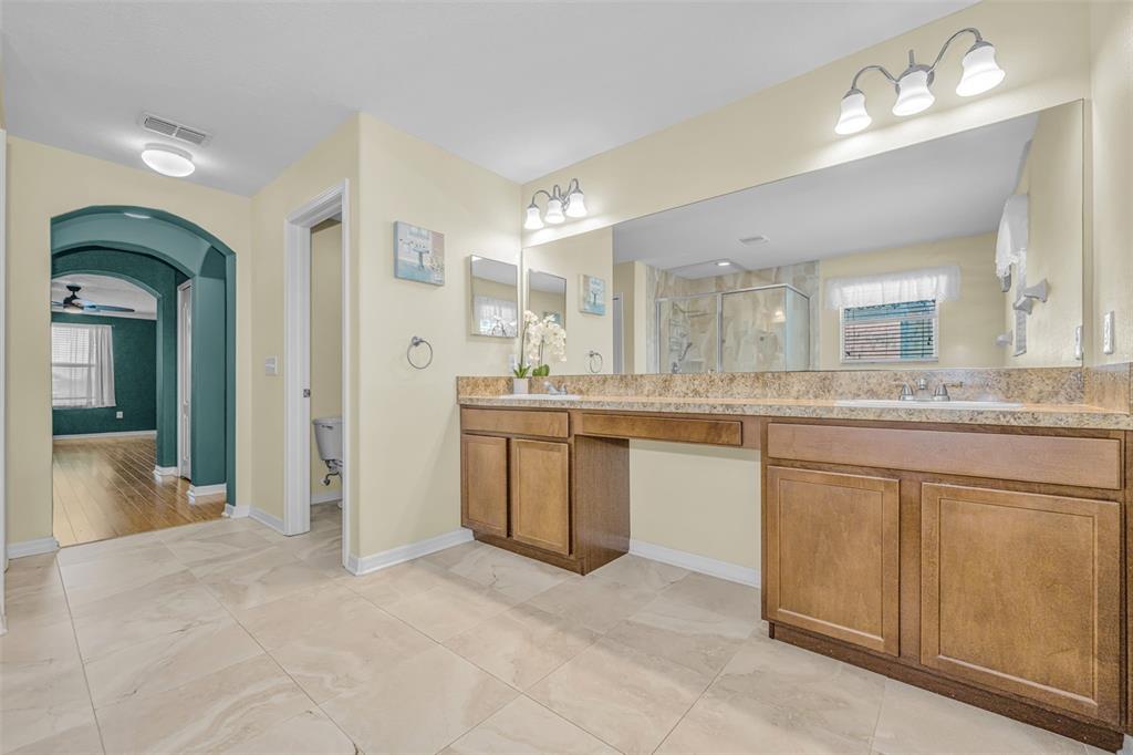 521 Vista Ridge Drive Ruskin, FL 33570 - Photo 47 of 88