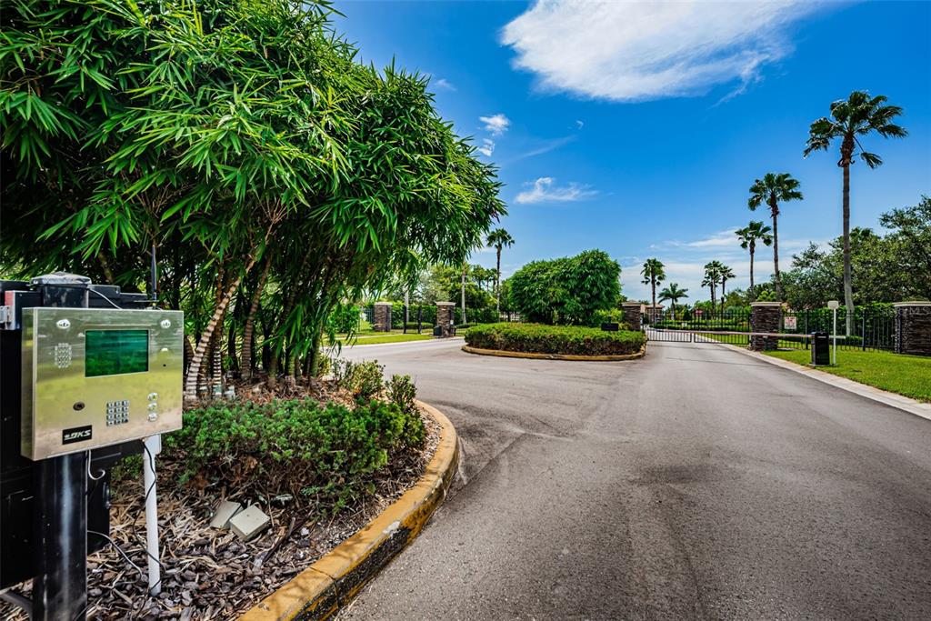 521 Vista Ridge Drive Ruskin, FL 33570 - Photo 81 of 88