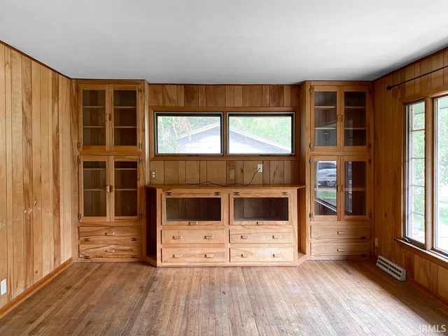 $1,850 | 2415 East 5th Street, Bloomington, IN 47408