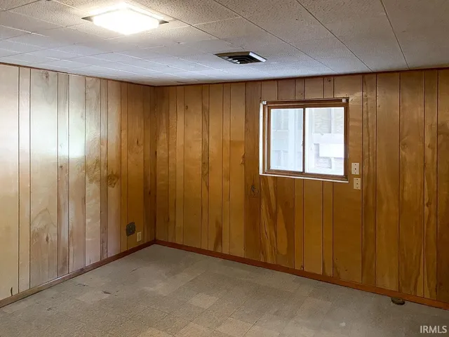 $1,850 | 2415 East 5th Street, Bloomington, IN 47408