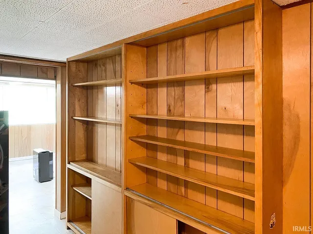 $1,850 | 2415 East 5th Street, Bloomington, IN 47408