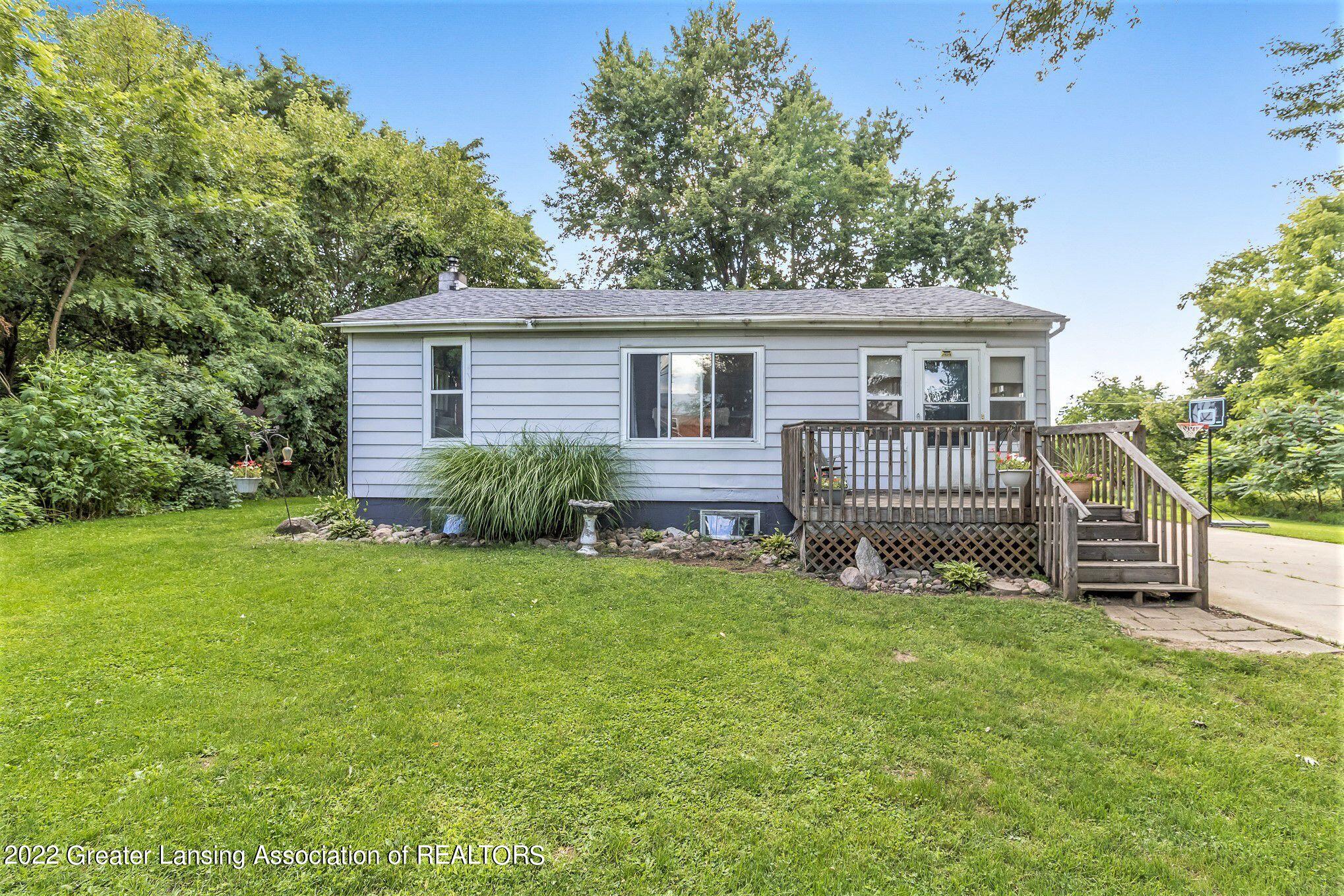 35 North Diamond Road Mason, MI 48854 - Photo 1 of 29 1