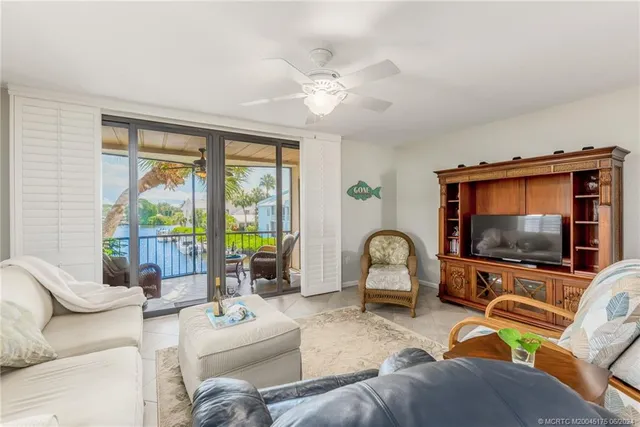 $3,950 | 3901 Southeast St Lucie Boulevard, Unit 37, Stuart, FL 34997