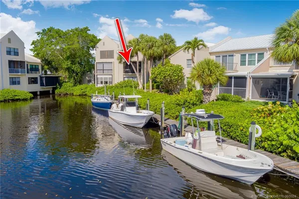 $3,950 | 3901 Southeast St Lucie Boulevard, Unit 37, Stuart, FL 34997