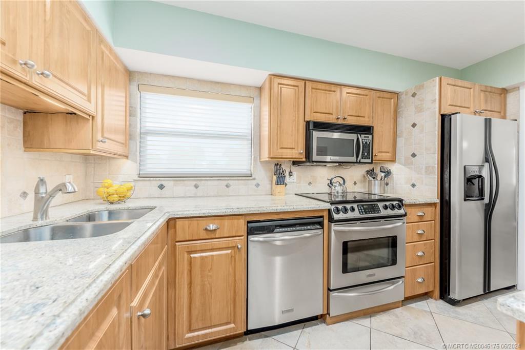 3901 Southeast St Lucie Boulevard, Unit 37 Stuart, FL 34997 - Photo 8 of 60