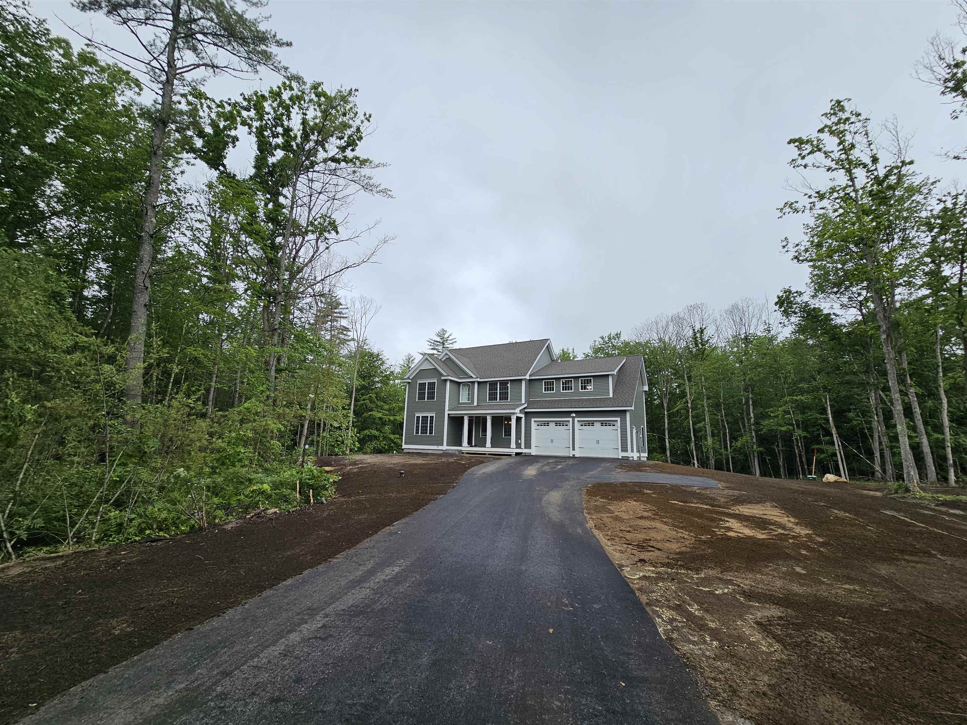 63 Curtisville Road, Unit 4 Concord, NH 03301 - Photo 1 of 38