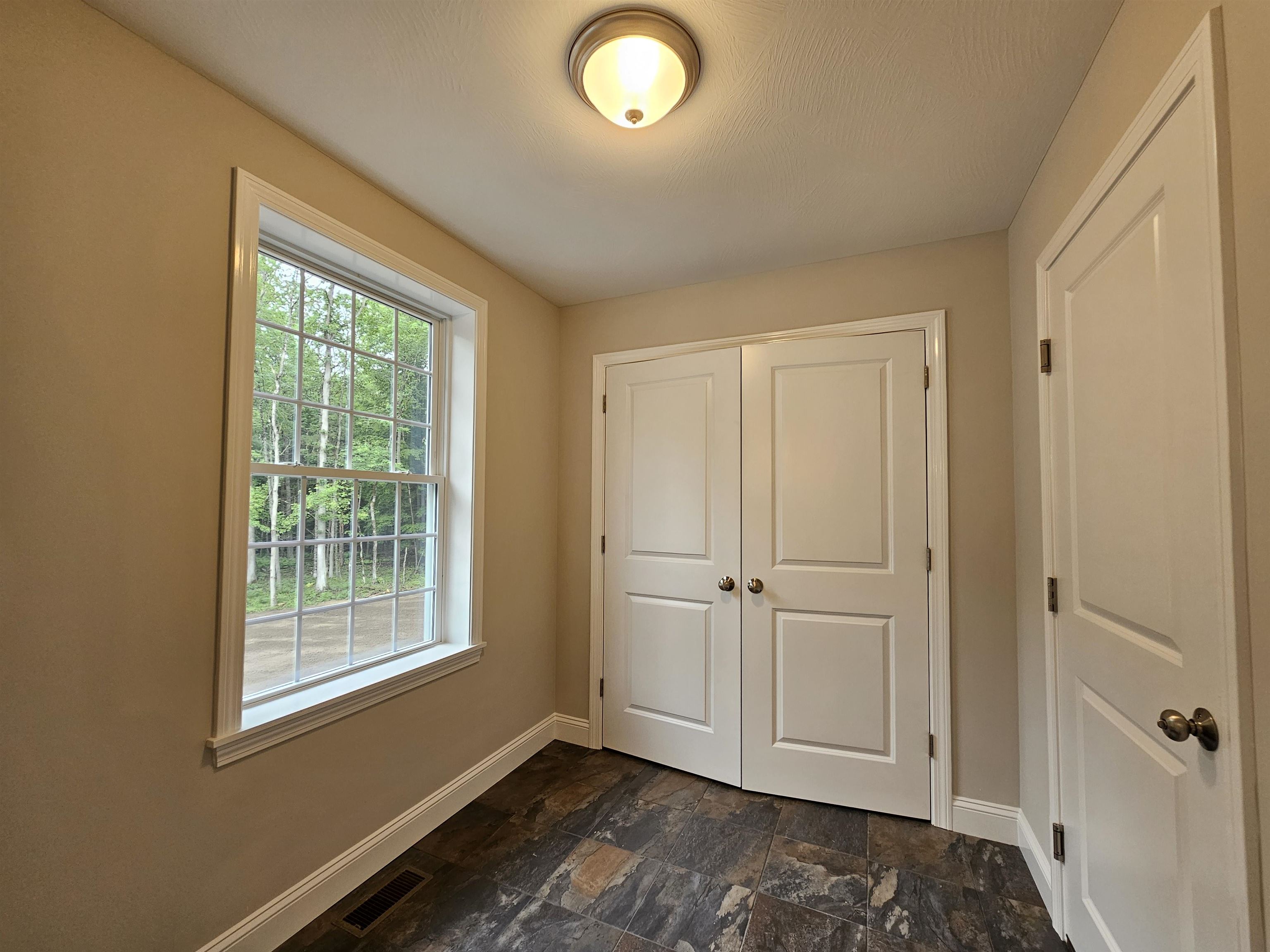 63 Curtisville Road, Unit 4 Concord, NH 03301 - Photo 25 of 38