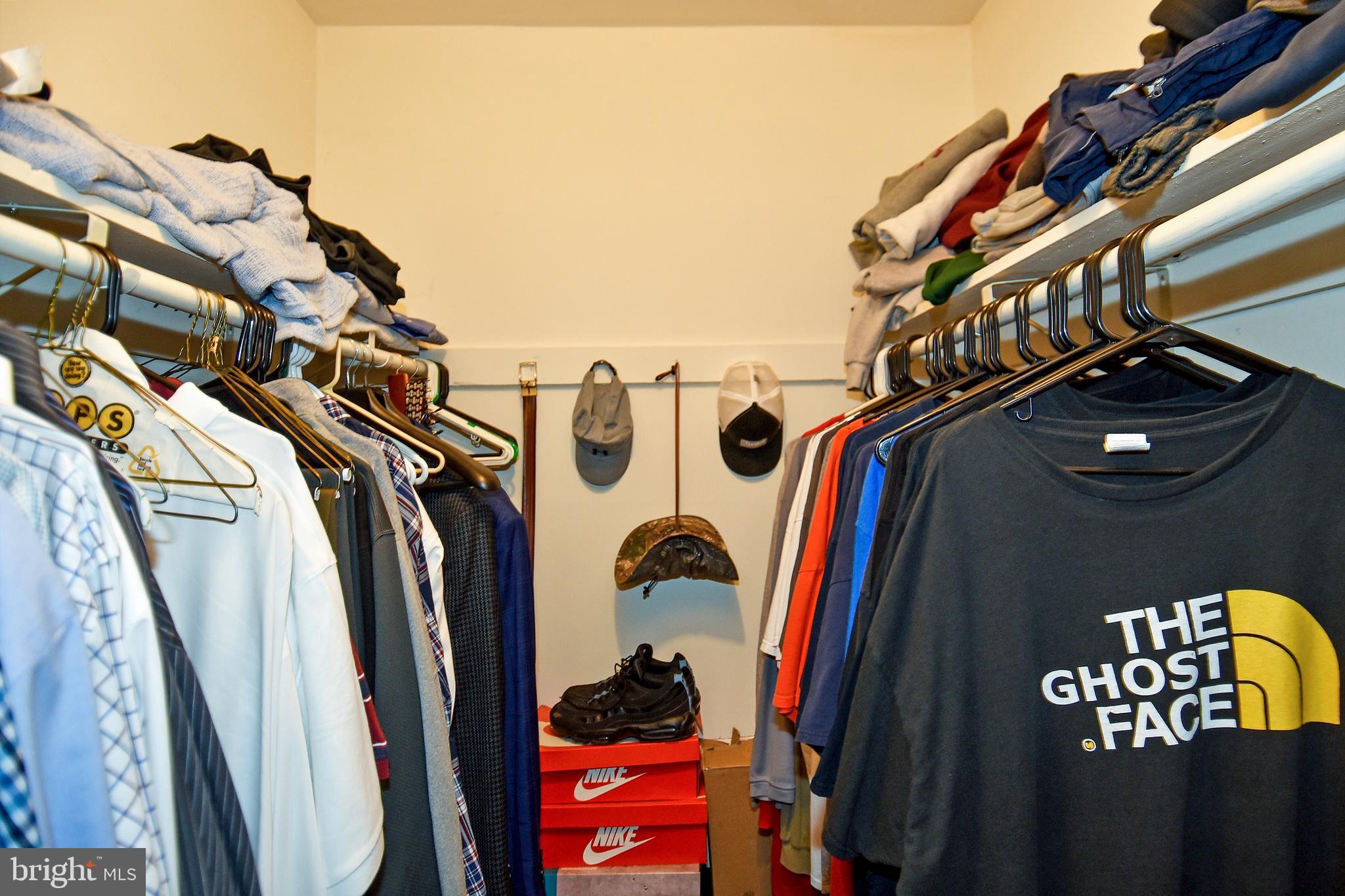 8310 Tobin Road, Unit 24 Annandale, VA 22003 - Photo 19 of 31 Gallery Image 19