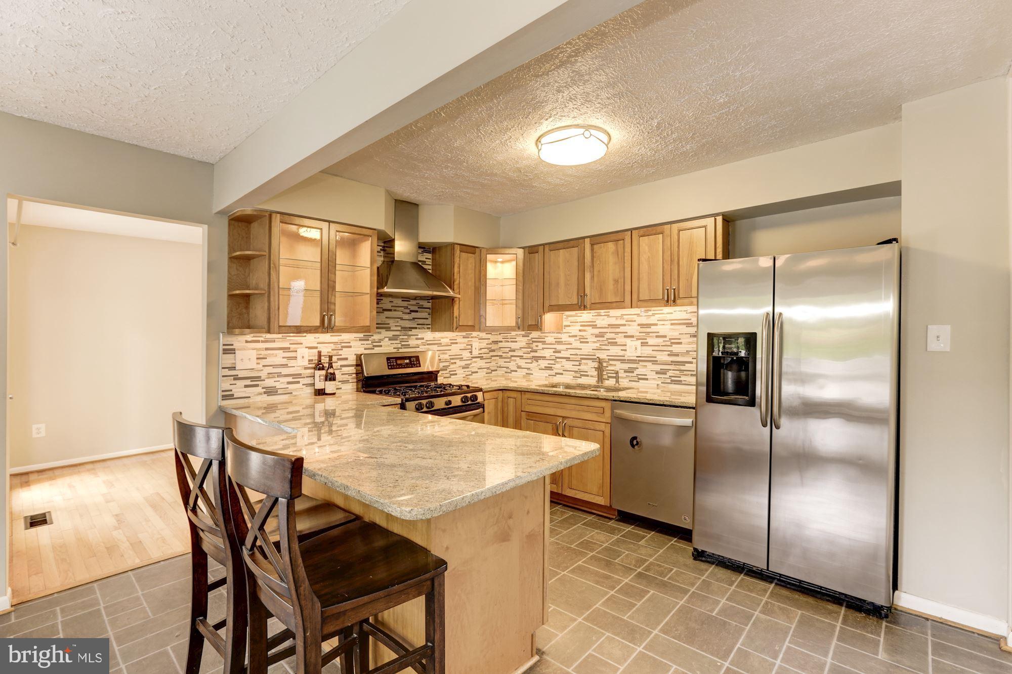 11809 Tree Fern Court Reston, VA 20191 - Photo 14 of 58